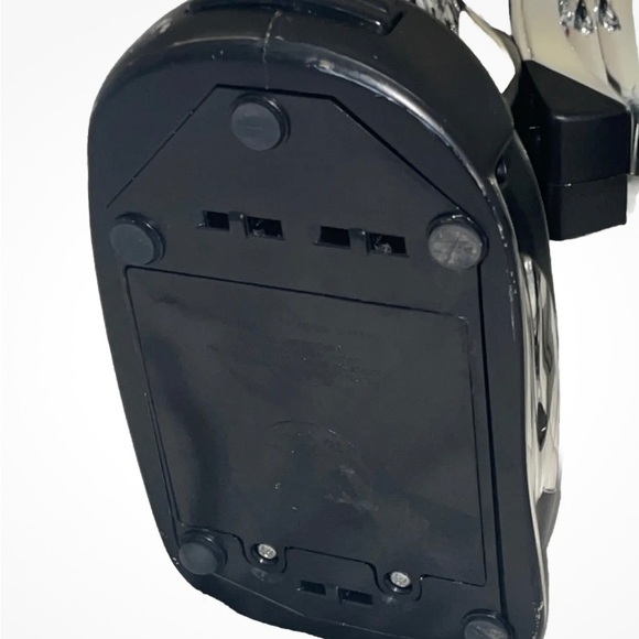 Rare WowWee Robosapien Humanoid Gold/chrome Robot 14" 2004, With Remote . Works. - Picture 9 of 9